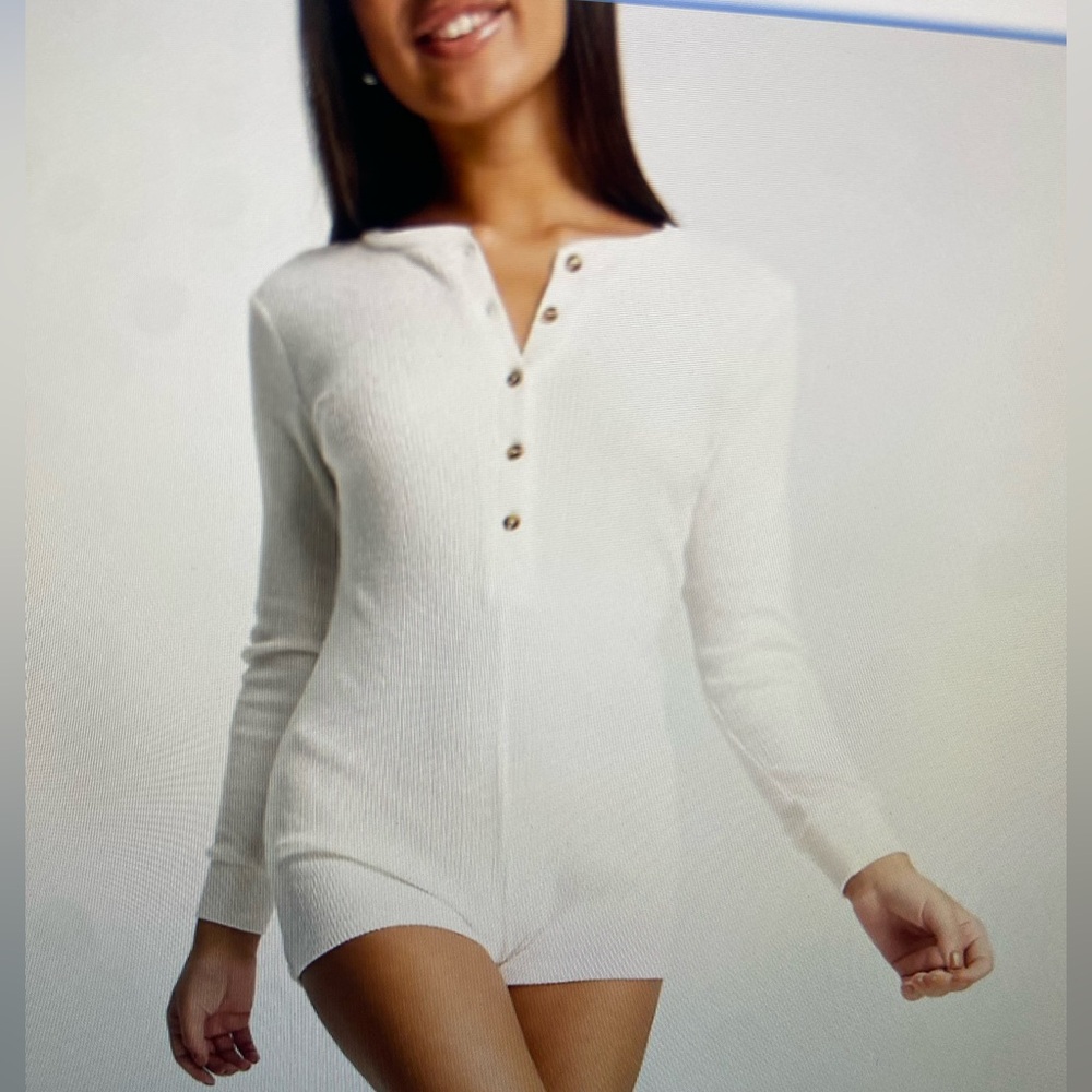 Old Navy Cream Henley Top